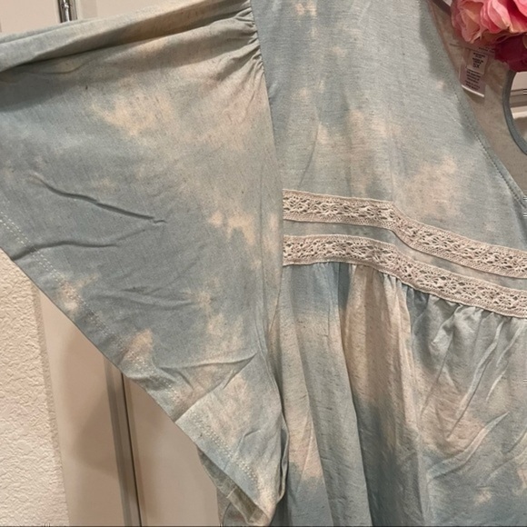 Linen Top - Picture 6 of 11